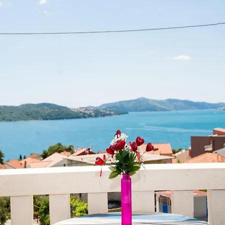 Stil - One Bedroom With Balcony And Sea View 104 Luxsor