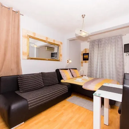 Apartman Stil - One Bedroom With Balcony And Sea View 104 Luxsor