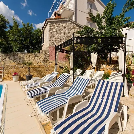 Stil - One Bedroom With Balcony And Sea View 104 Luxsor Apartman