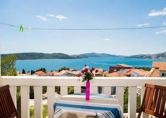 Stil - One Bedroom With Balcony And Sea View 104 Luxsor Apartman