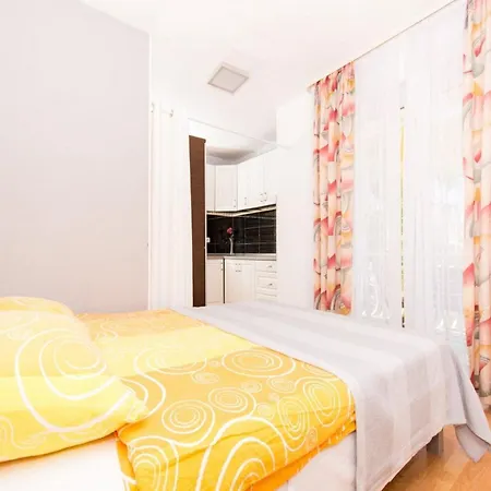 Apartment Stil - One Bedroom With Balcony And Sea View 104 Luxsor Trogir