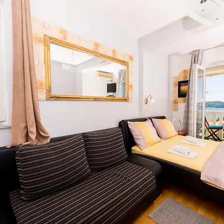 Stil - One Bedroom With Balcony And Sea View 104 Luxsor * Trogir