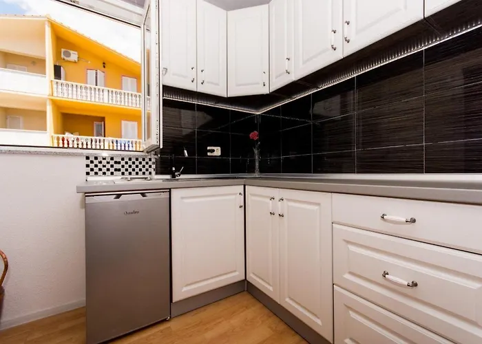 Stil - One Bedroom With Balcony And Sea View 104 Luxsor *