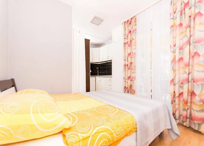 Апартаменты Stil - One Bedroom With Balcony And Sea View 104 Luxsor Трогир