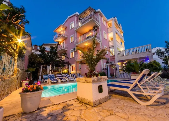 Stil - One Bedroom With Balcony And Sea View 104 Luxsor *