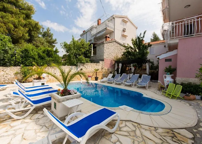 Stil - One Bedroom With Balcony And Sea View 104 Luxsor Трогир